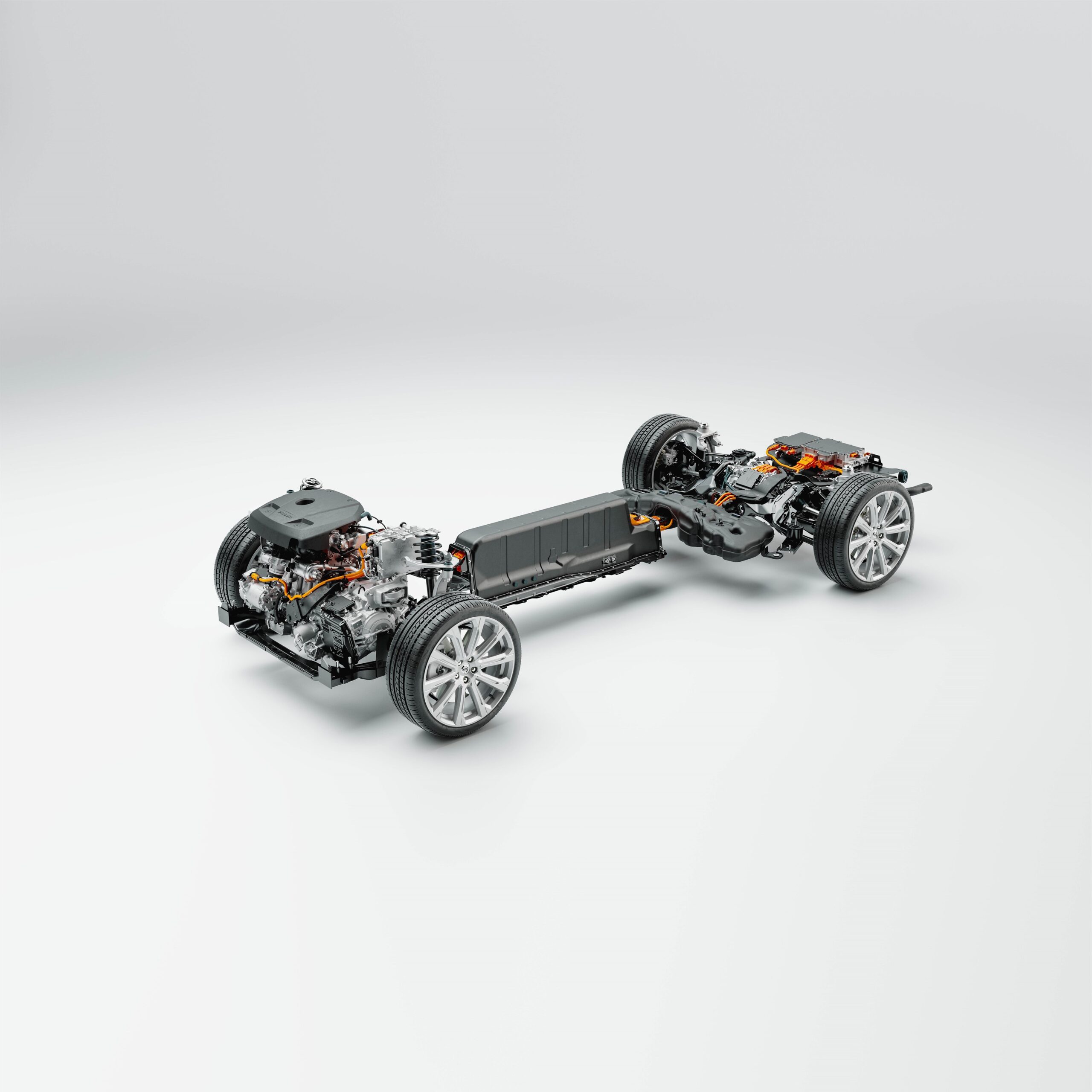 Volvo'nun Yeni Motoru Menzil Ortalamın Üzerine Çıkardı